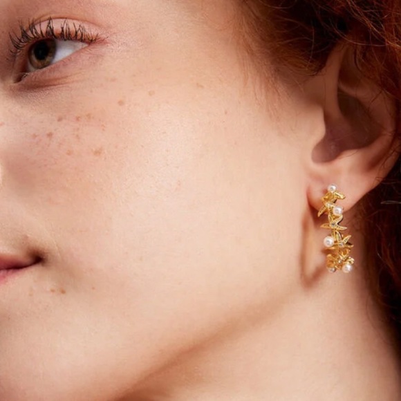 NWT ♠️ Kate Spade Sea Star & Pearl Hoop Earrings - Picture 3 of 4